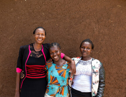 Dankzij het Education for Life project kunnen meisjes in Kenia weer naar school