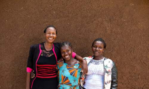 Dankzij het Education for Life project kunnen meisjes in Kenia weer naar school