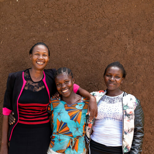 Dankzij het Education for Life project kunnen meisjes in Kenia weer naar school
